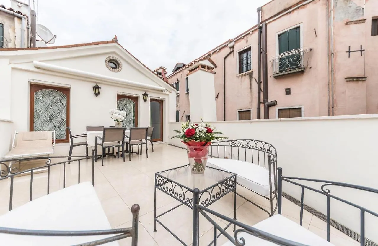 San Marco Terrace Apartment Venice