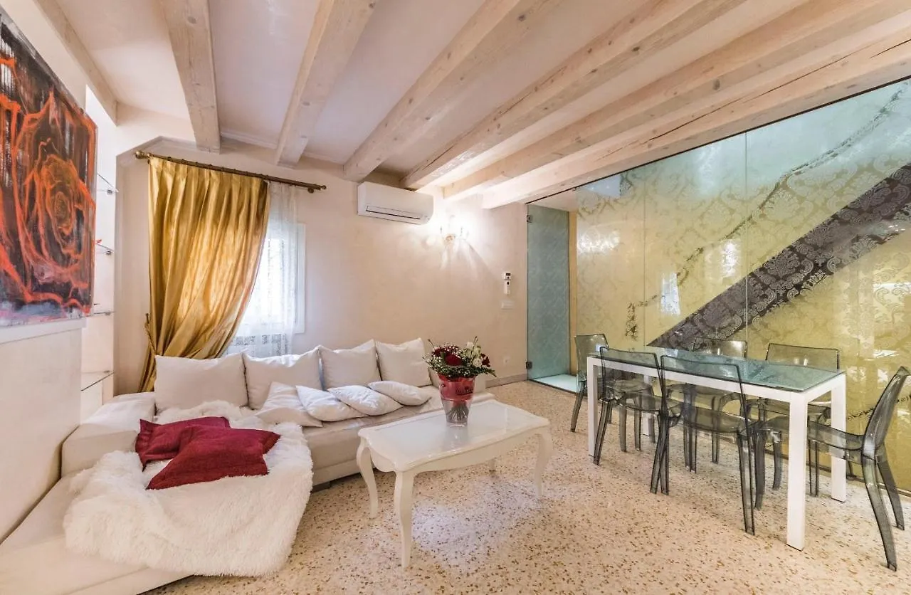 San Marco Terrace Apartment Venice